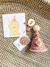 Load image into Gallery viewer, Maisy Floral Pom Pom Party Hat