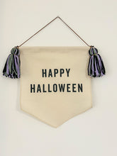Load image into Gallery viewer, SECONDS Small ‘Happy Halloween&#39; Banner (Save £14)
