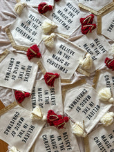 Load image into Gallery viewer, Cream ‘Believe in the Magic of Christmas&#39; Banner
