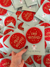 Load image into Gallery viewer, Personalised Christmas &#39;Believe&#39; Badge
