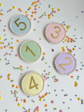 Load image into Gallery viewer, Colour Pop Number Birthday Badges
