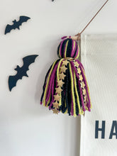 Load image into Gallery viewer, Happy Halloween Banner
