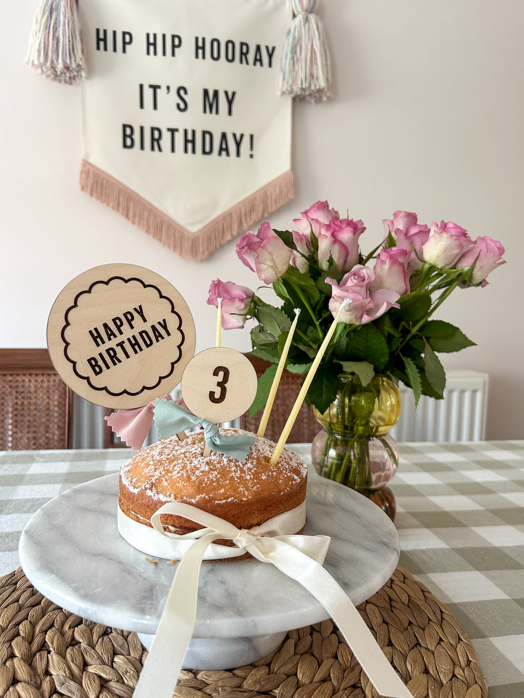 Scallop 'Happy Birthday' Topper