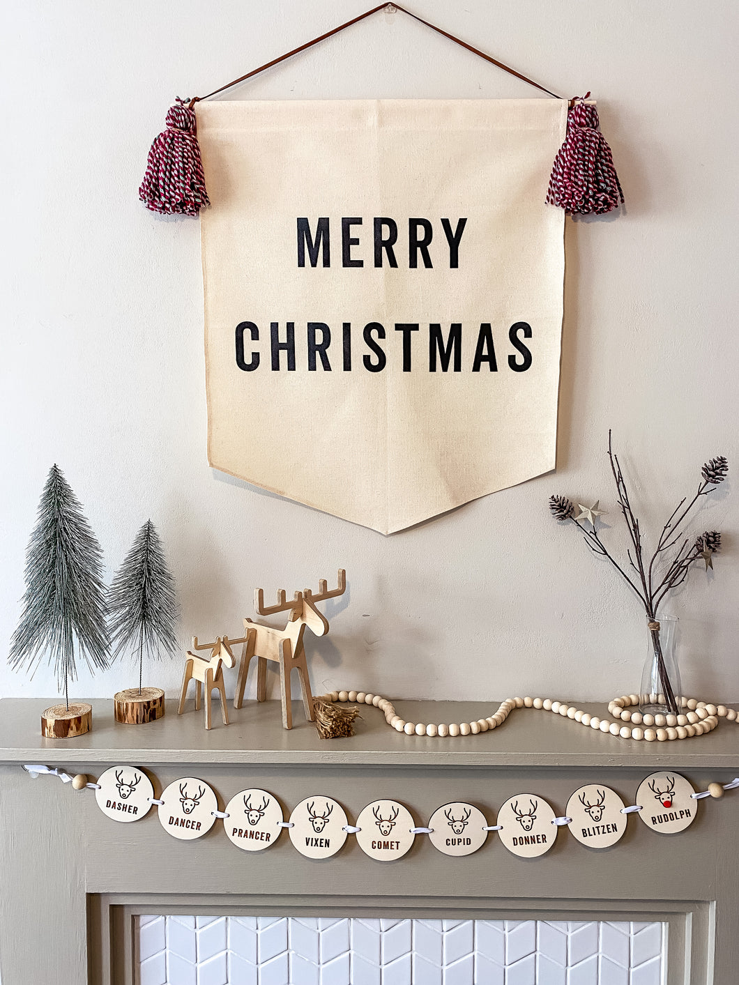 Large Candy Cane Stripe ‘Merry Christmas’ Banner