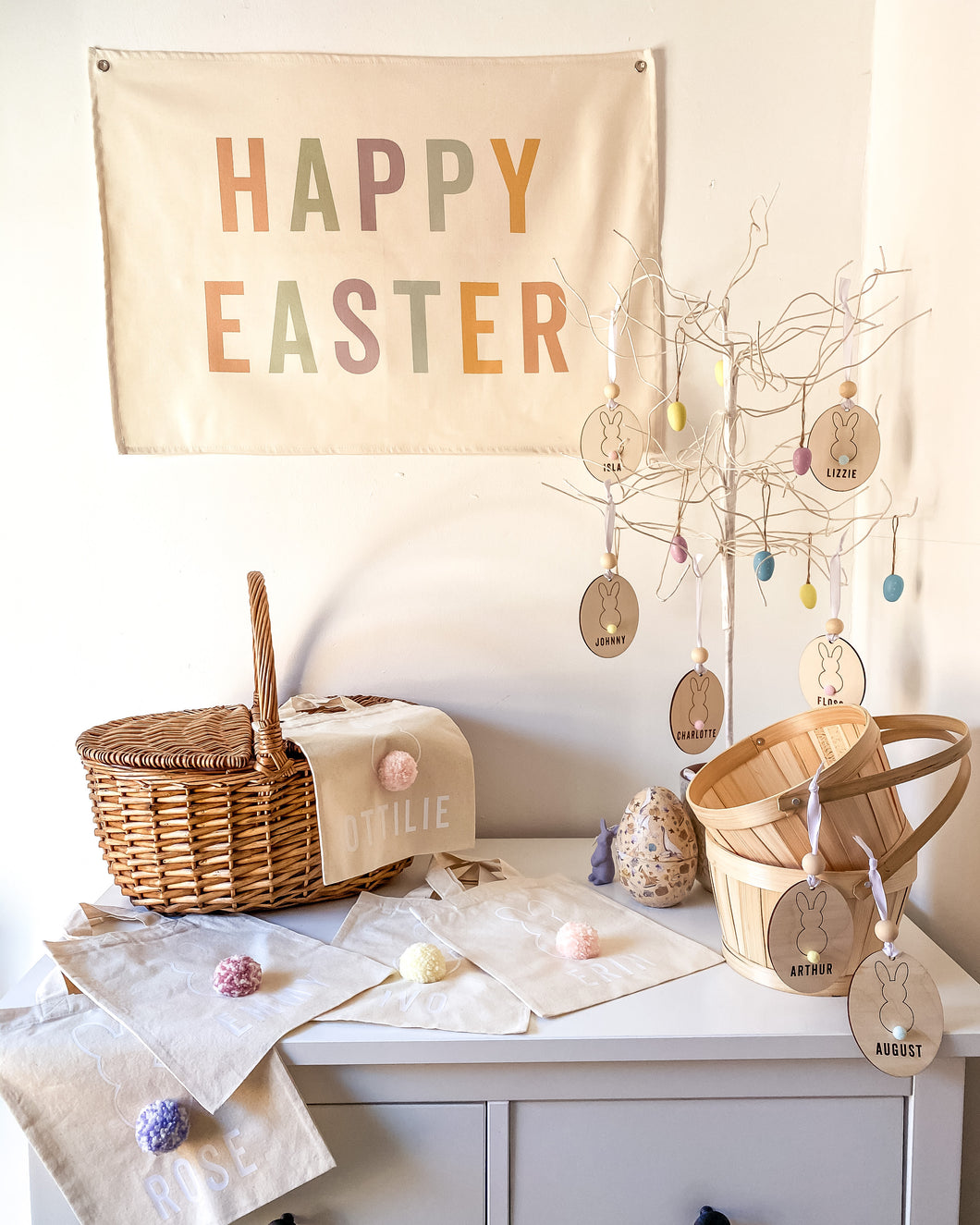 ‘Happy Easter’ Wall Flag